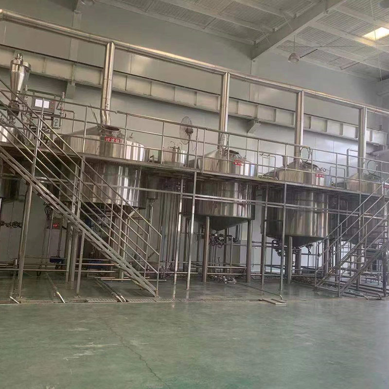 华坪精酿啤酒设备厂—平面布置、设备设计、制造、调试、培训等一条龙服务_COPY